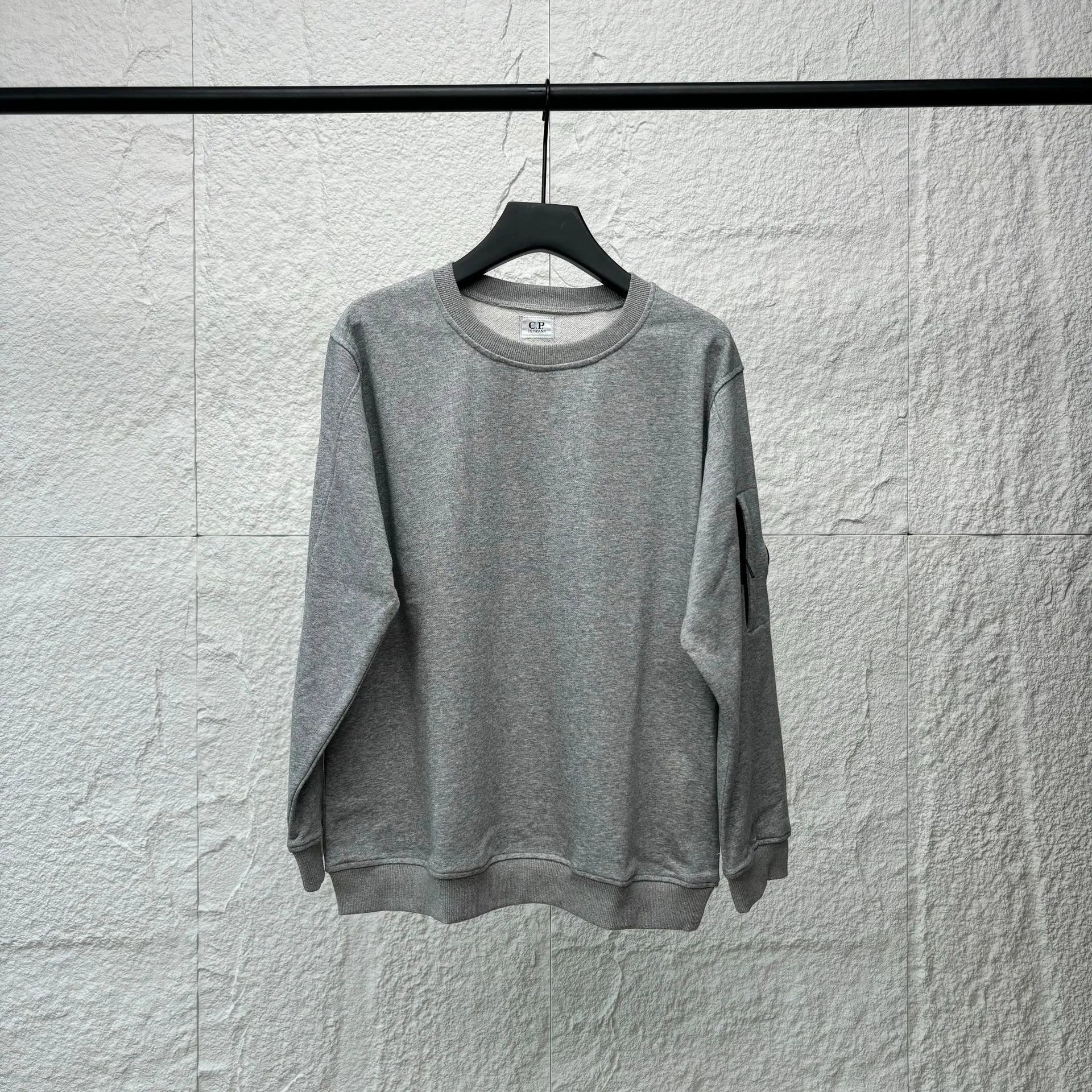 2025 autumn and winter new Korean style casual glasses for men and women couple style round lens pullover casual sweater