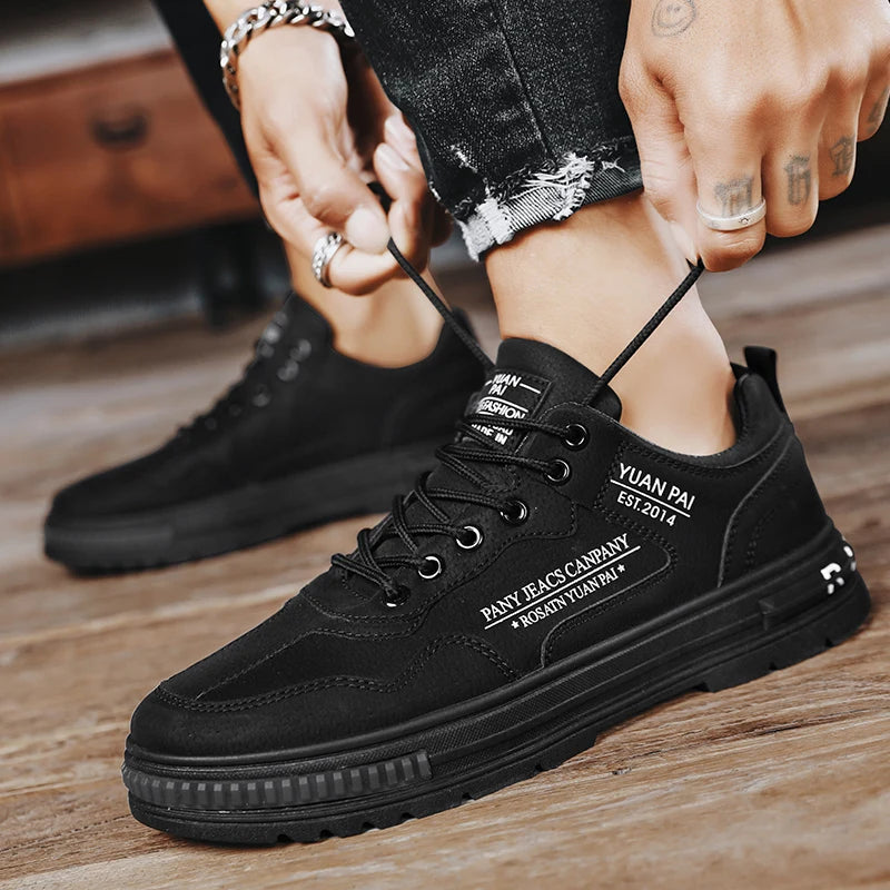 New Fashion and Trendy Men's Shoes Casual Sports Shoes Comfortable and Versatile